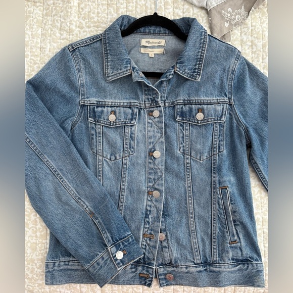 Madewell Classic Fit Premium Denim Jean Jacket | Size Large - Picture 11 of 16